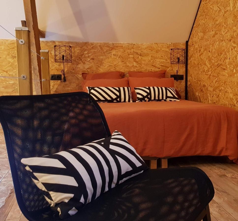 Au Soleil Vert - Chambre De Charme Avec Spa Et Sauna Prives Zeggers-Cappel Exterior foto